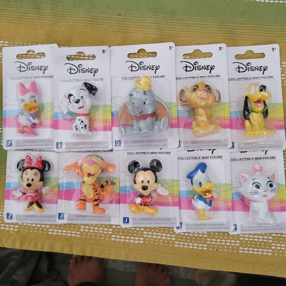 Disney Collectible Mini Figures
